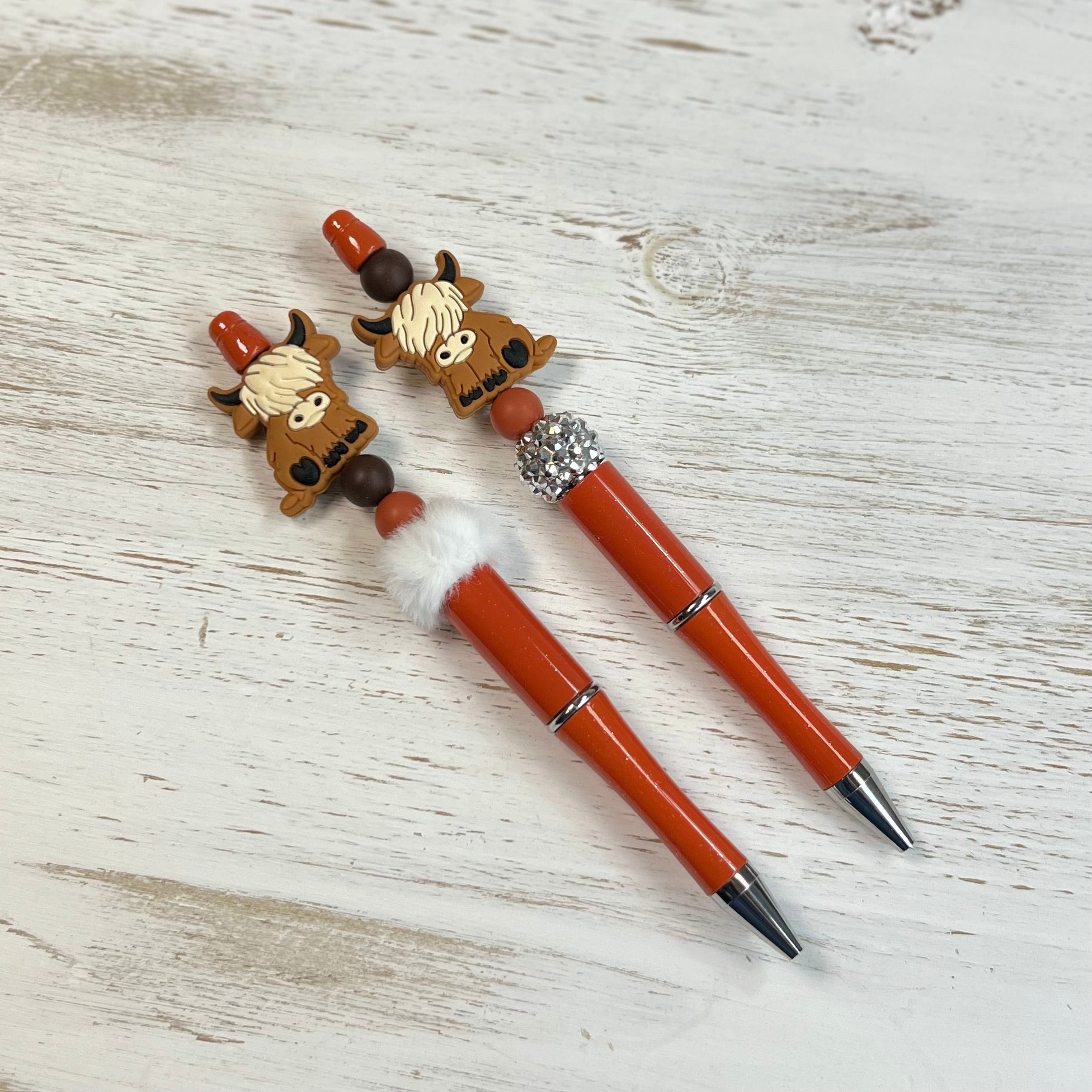Highland Cow Beaded Pen