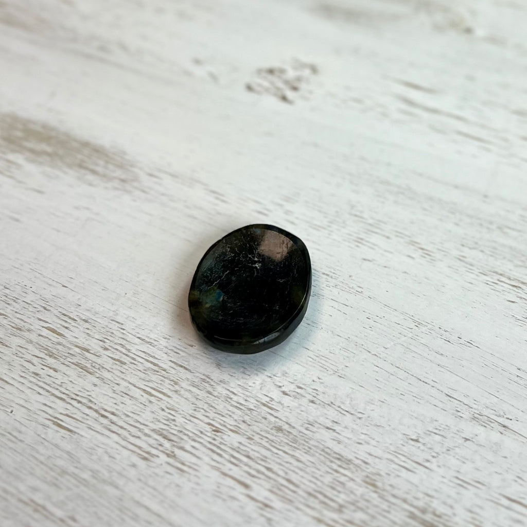 Worry Stone - Labradorite